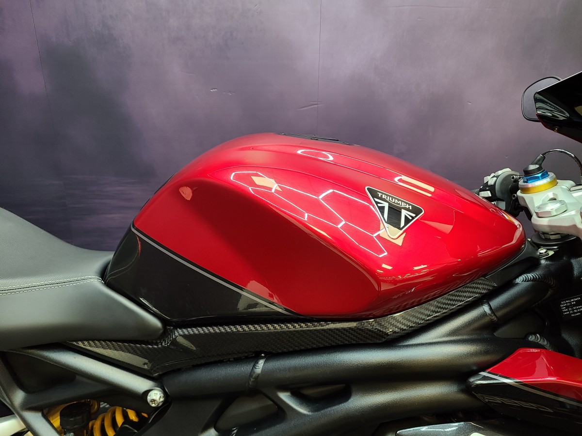 Used Triumph SPEED TRIPLE 1200 RR 2022 for sale - 78534866: Photo 6