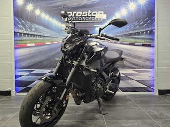 Used Yamaha MT-09 2023 for sale - bike-78770489: Photo