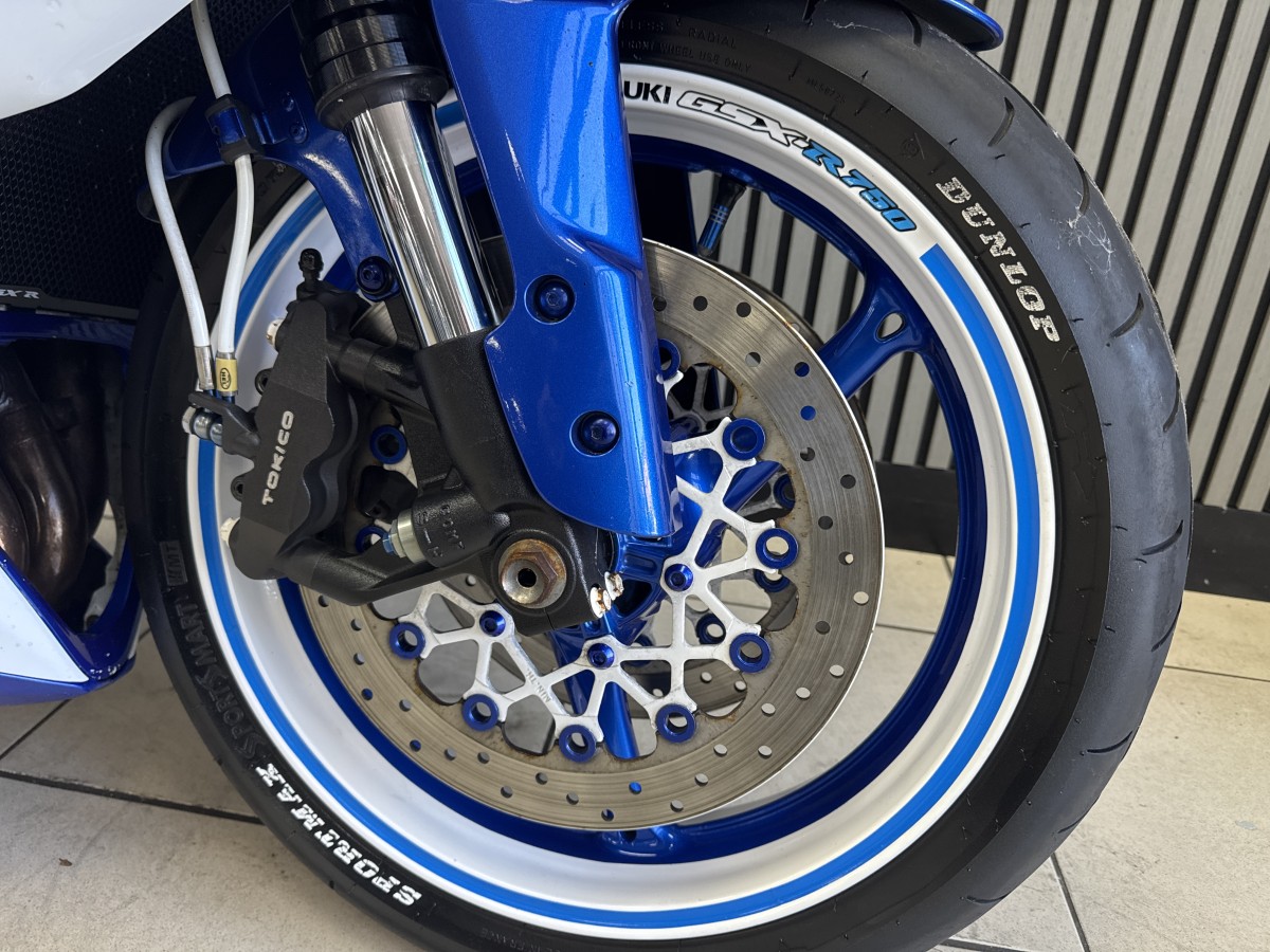 Used Suzuki GSXR 750 K8 2009 for sale - 78394831: Photo 2