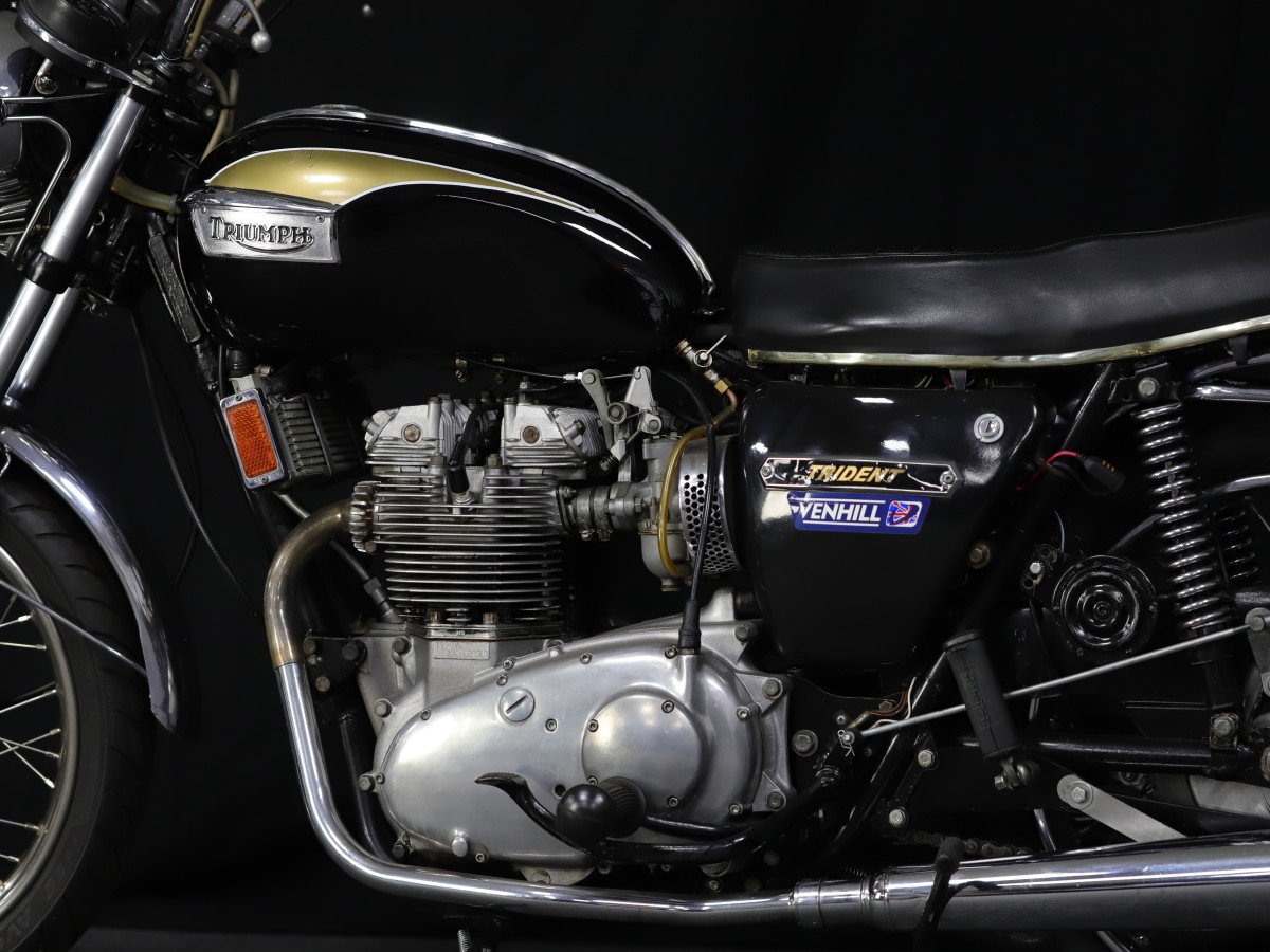 Used Triumph TRIDENT 150V US Export Spec *Tel 07415 871 189* 2017 for sale - 78394645: Photo 2