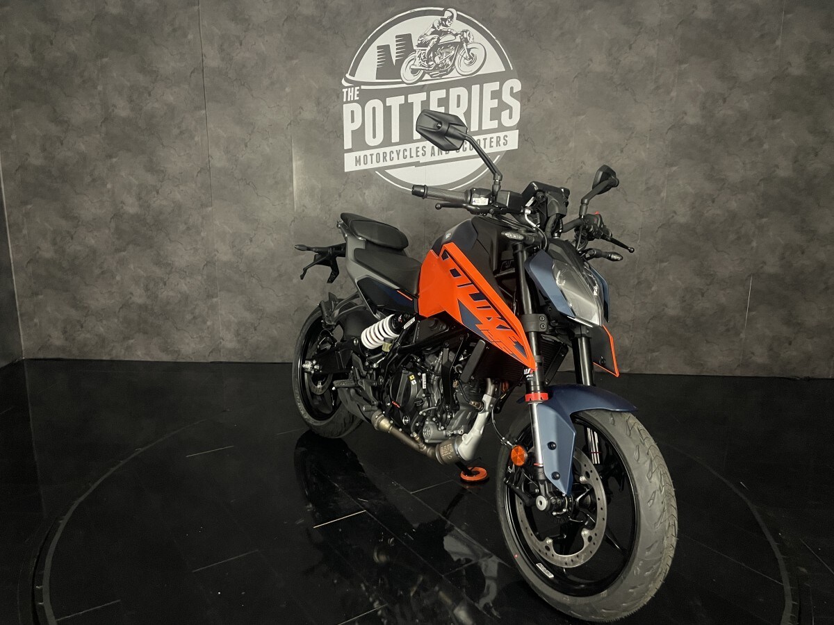 Used KTM 125 Duke for sale - 78396657: Photo 11