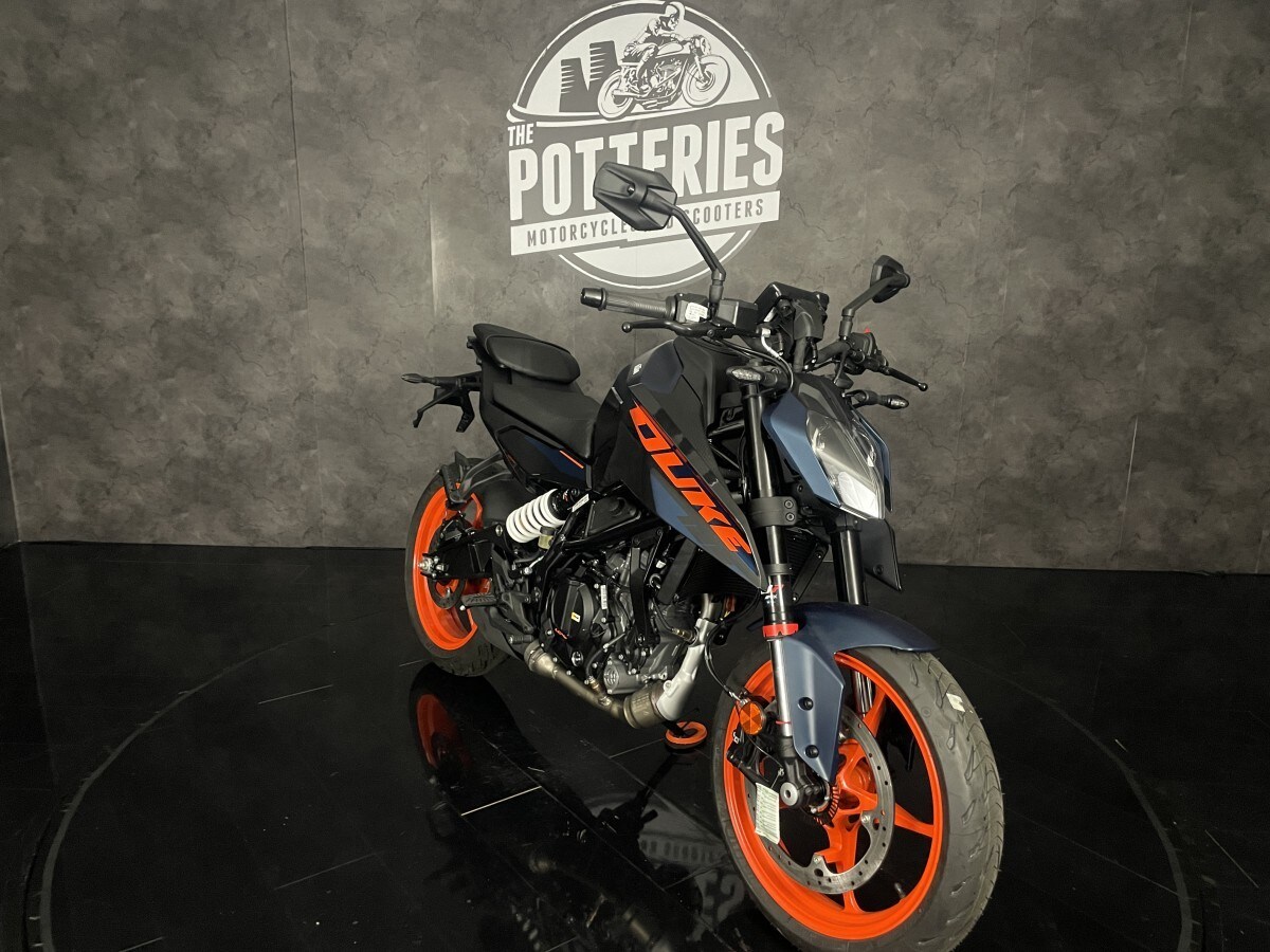 Used KTM 125 Duke for sale - 78396657: Photo 12