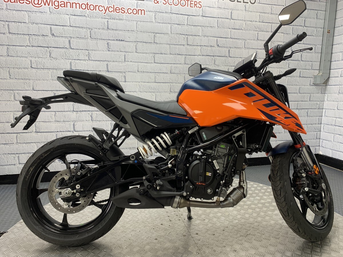 Used KTM 125 Duke for sale - 78394437: Photo 8