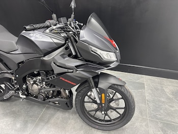 Used Aprilia Tuono 125 undefined for sale - bike-78395380: Photo