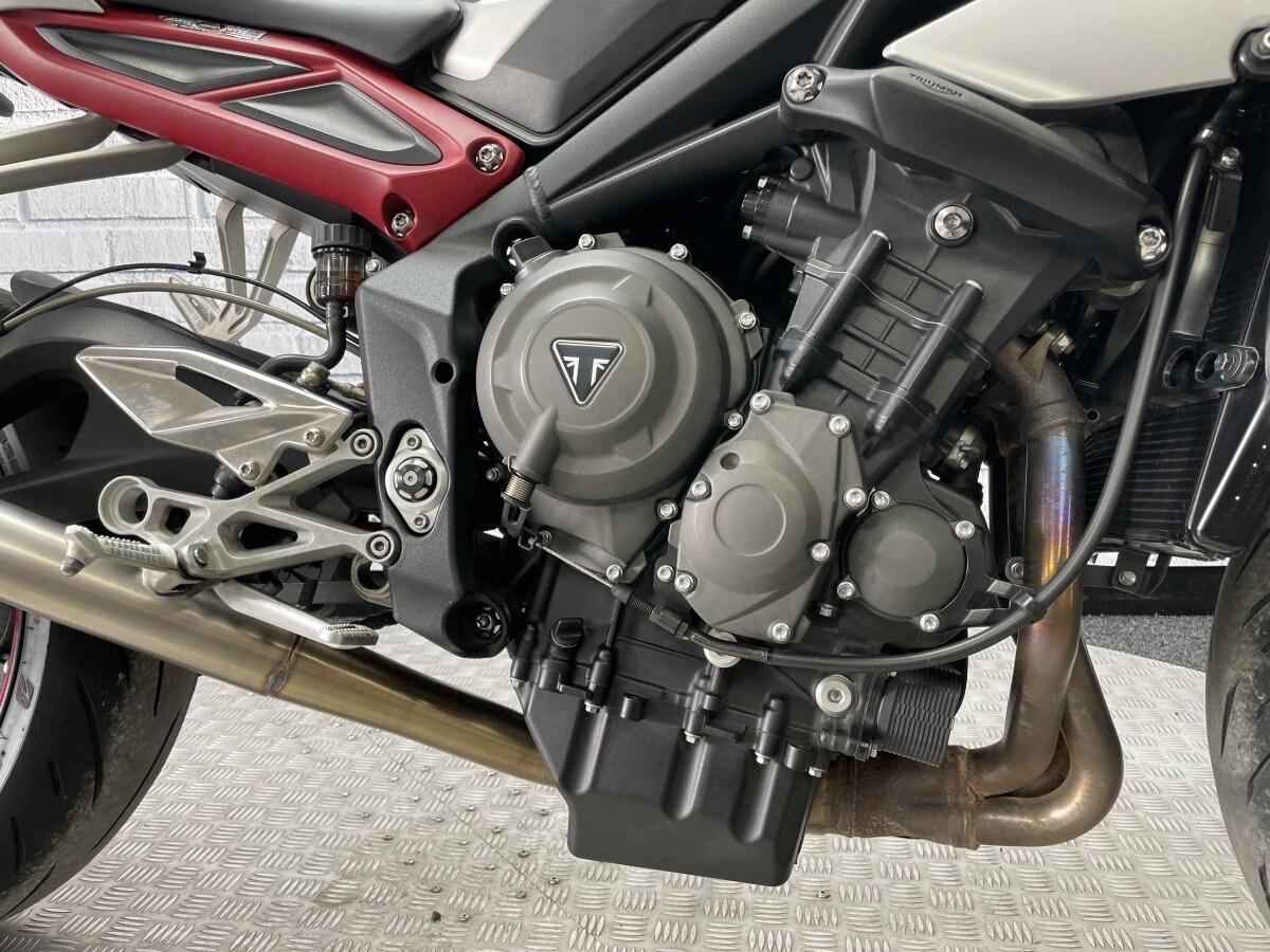 Used Triumph STREET TRIPLE R 2019 for sale - 78393401: Photo 10