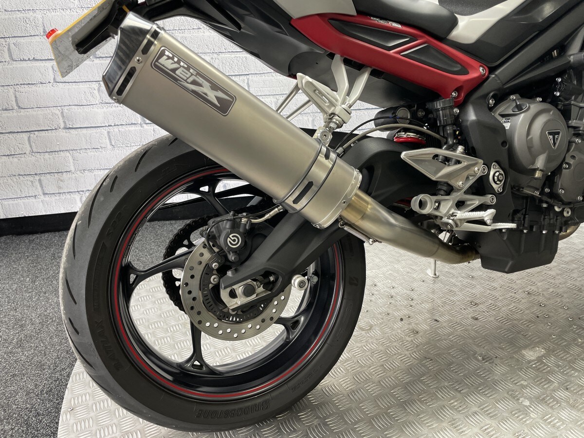 Used Triumph STREET TRIPLE R 2019 for sale - 78393401: Photo 11