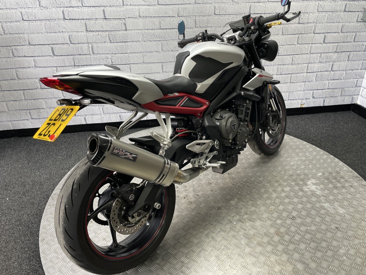 Used Triumph STREET TRIPLE R 2019 for sale - 78393401: Photo 12