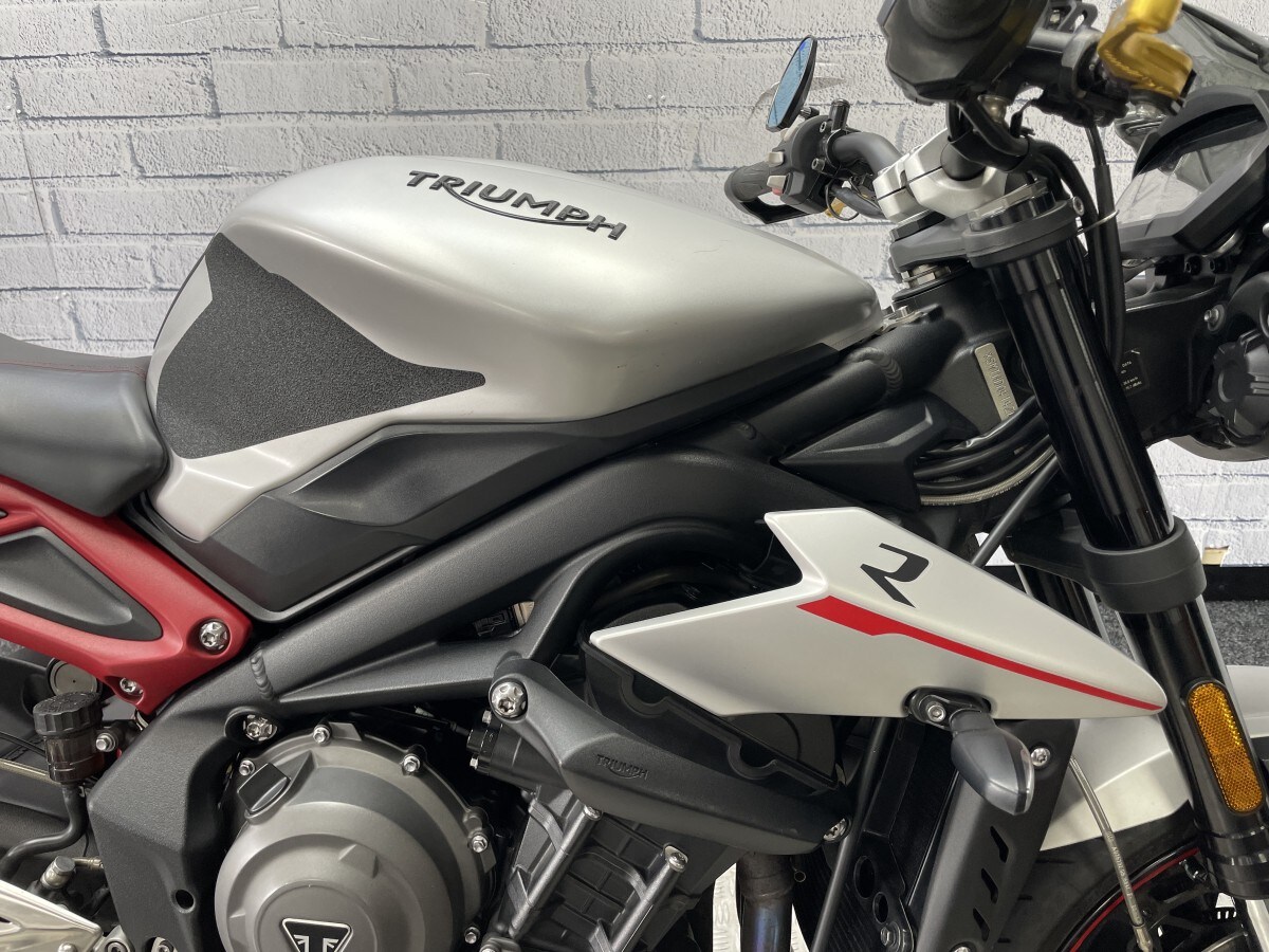 Used Triumph STREET TRIPLE R 2019 for sale - 78393401: Photo 5