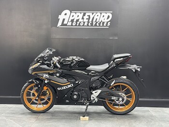 Used Suzuki GSX-R 125 undefined for sale - bike-78889386: Photo