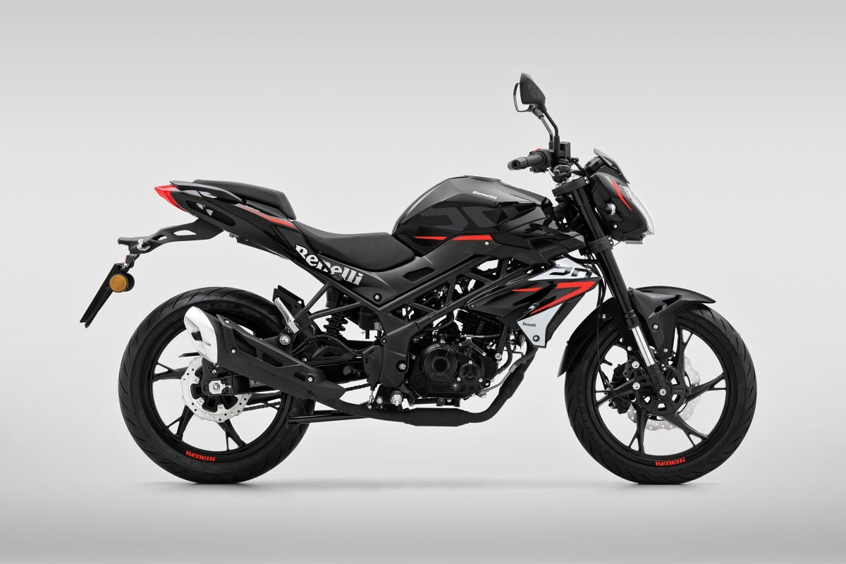 Used Benelli BN 125 for sale - 78399559: Photo 15