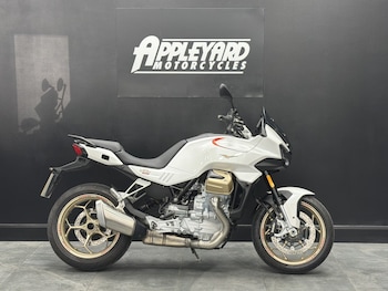 Used Moto Guzzi V100 MANDELLO 2023 for sale - bike-79163451: Photo