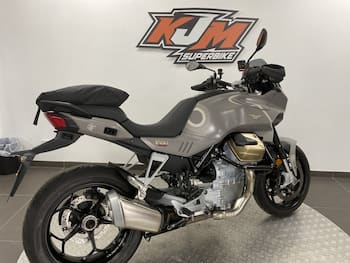 Used Moto Guzzi V 100 MANDELLO AVIAZIONE 2023 for sale - bike-79733163: Photo