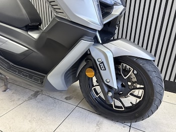 Used VOGE SR1 125 2024 for sale - bike-78436728: Photo