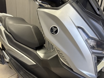Used VOGE SR1 125 2024 for sale - bike-78436728: Photo