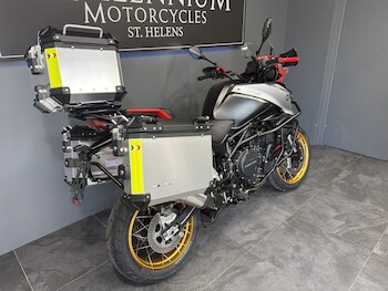 Used QJMotor SRT 900 S undefined for sale - bike-78395472: Photo
