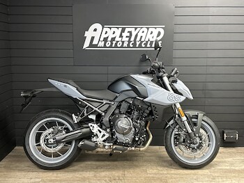 Used Suzuki GSX-8S undefined for sale - bike-78395226: Photo