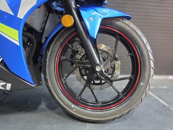 Used Suzuki GSX 2019 for sale - bike-78683460: Photo
