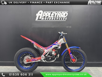 Used Beta SINCRO 300 FACTORY undefined for sale - bike-78395565: Photo