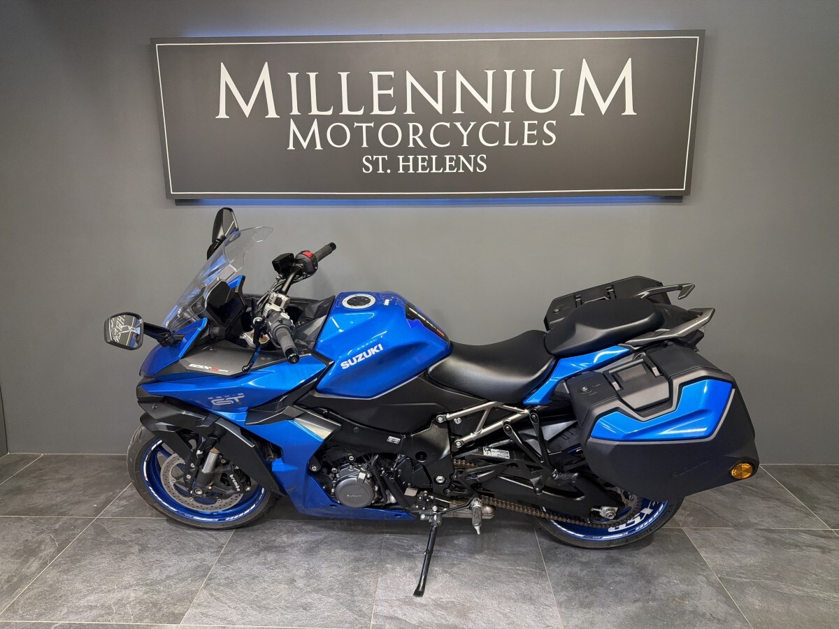 Used Suzuki GSXS 1000 GT+ TOUR M 2024 for sale - 78395682: Photo 12