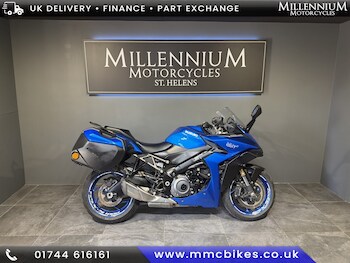 Used Suzuki GSXS 1000 GT+ TOUR M 2024 for sale - bike-78395682: Photo