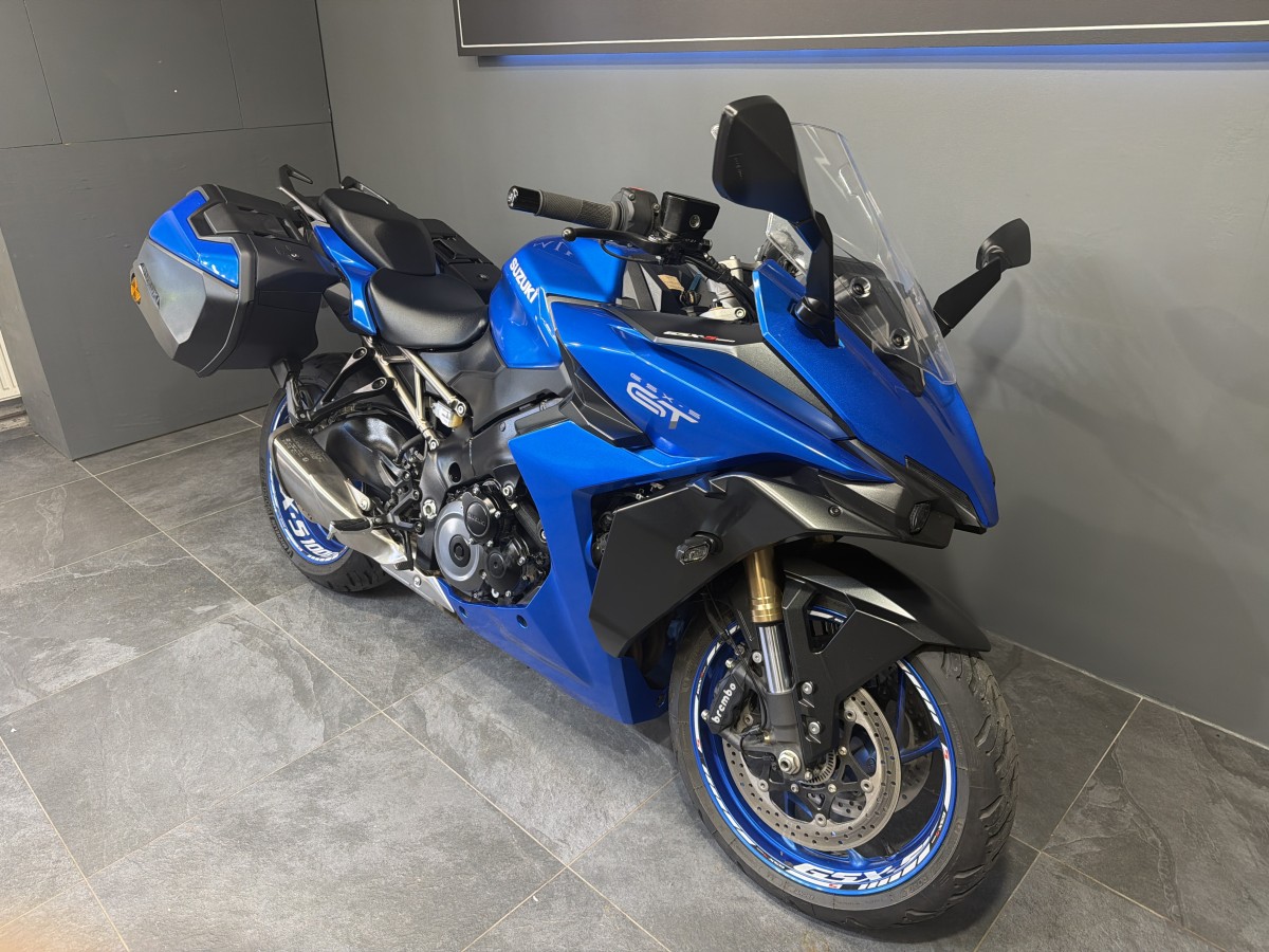 Used Suzuki GSXS 1000 GT+ TOUR M 2024 for sale - 78395682: Photo 3