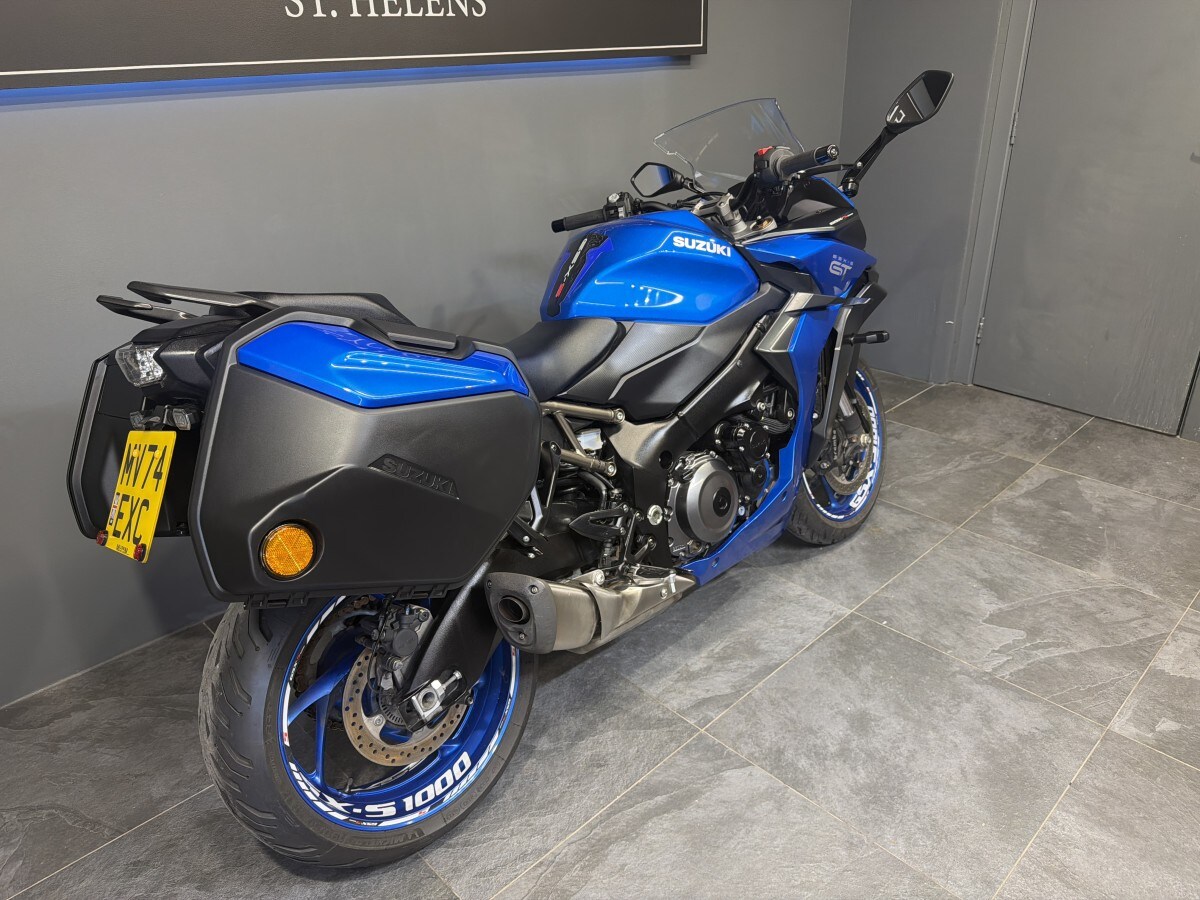 Used Suzuki GSXS 1000 GT+ TOUR M 2024 for sale - 78395682: Photo 4