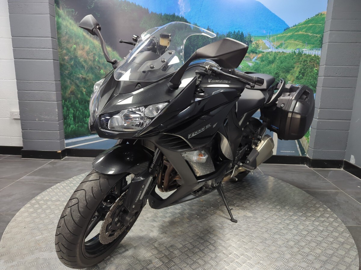 Used Kawasaki Ninja 1000SX 2016 for sale - 78393759: Photo 3