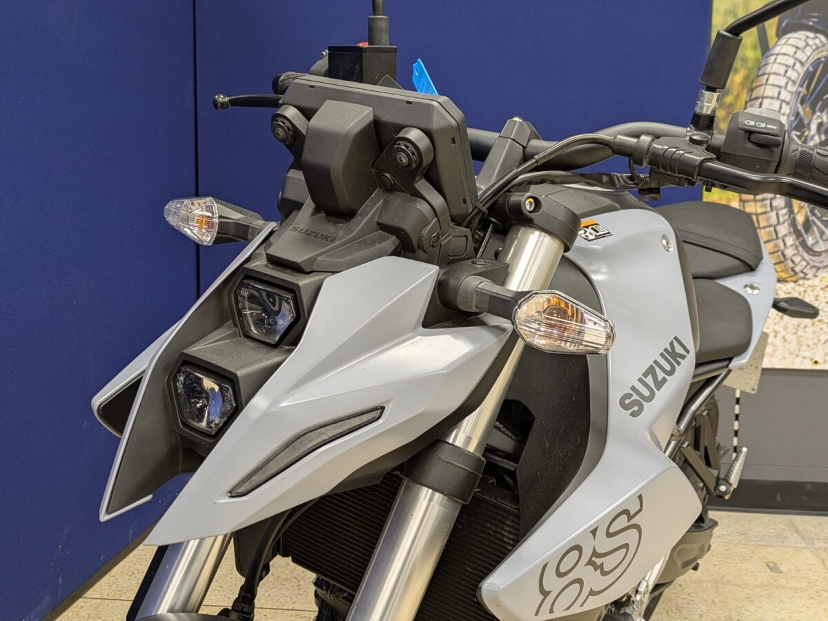 Used Suzuki GSX-8S 2025 for sale - 78393675: Photo 13