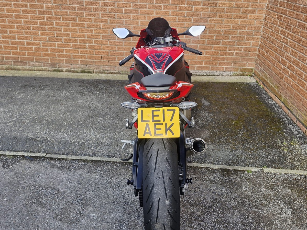 Used Honda CBR 1000 RR FIREBLADE 2017 for sale - 78394269: Photo 14