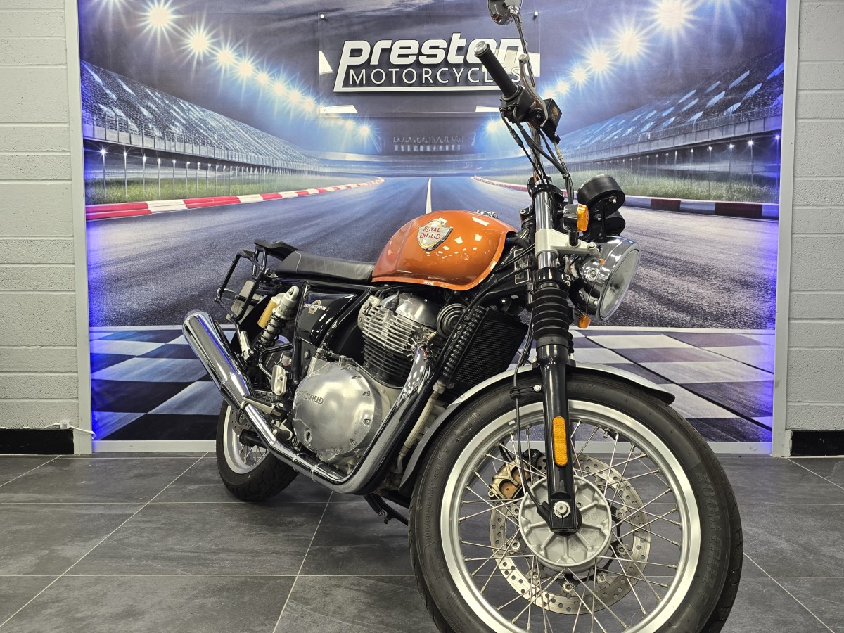 Used Royal Enfield INTERCEPTOR 650 2023 for sale - 78871379: Photo 2