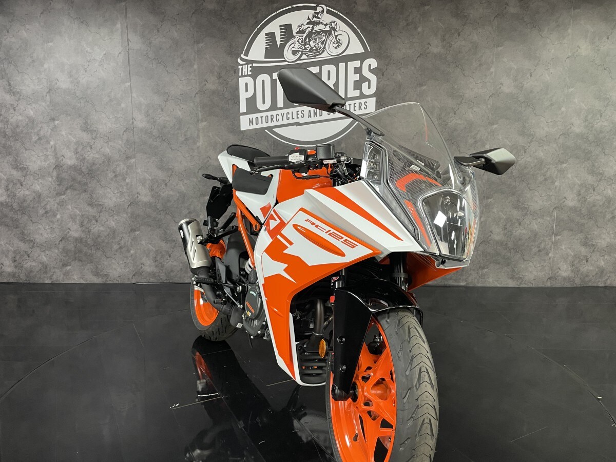 Used KTM RC 125 for sale - 78396920: Photo 8