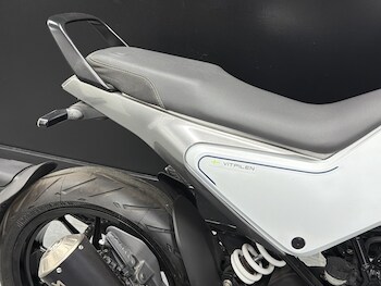 Used Husqvarna Vitpilen 401 S undefined for sale - bike-78871377: Photo