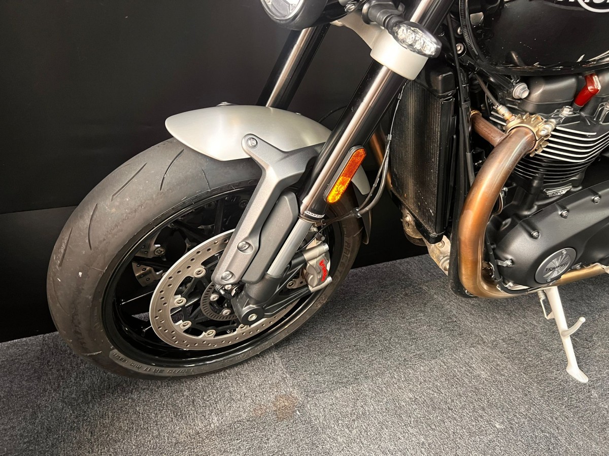 Used Triumph SPEED TWIN 1200 2023 for sale - 78393225: Photo 16