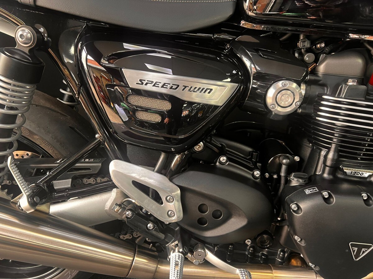 Used Triumph SPEED TWIN 1200 2023 for sale - 78393225: Photo 8