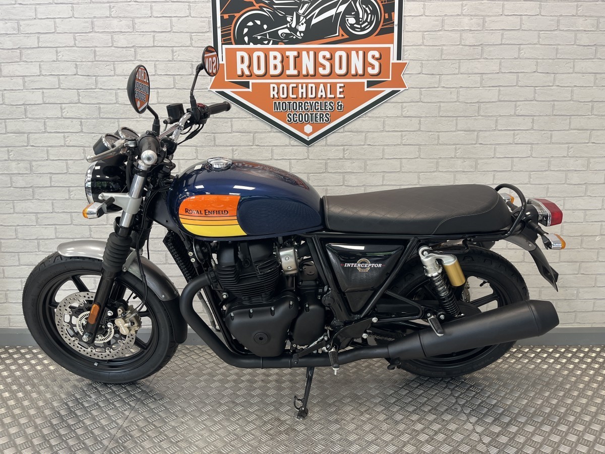 Used Royal Enfield Interceptor 650 Twin Dark for sale - 78396513: Photo 8