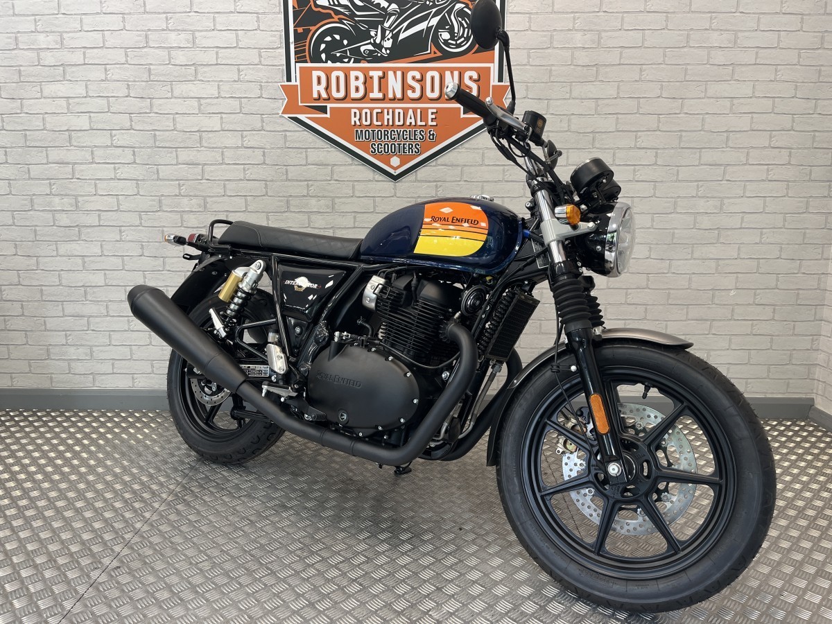 Used Royal Enfield Interceptor 650 Twin Dark for sale - 78396513: Photo 9