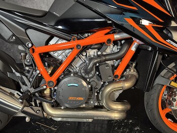 Used KTM 1290 SUPERDUKE R 23 2023 for sale - bike-79366592: Photo