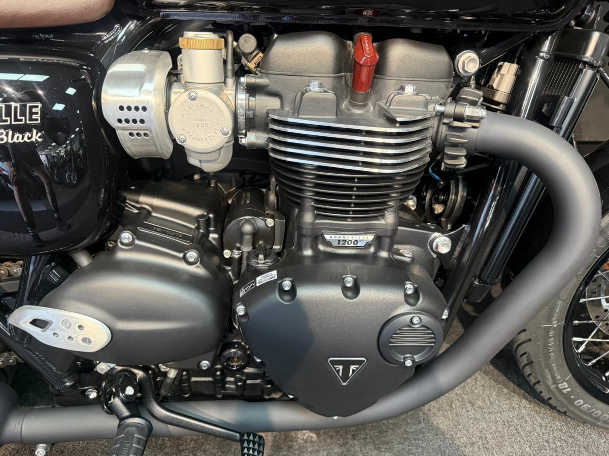 Used Triumph BONNEVILLE T120 BLACK 2025 for sale - 78739964: Photo 14