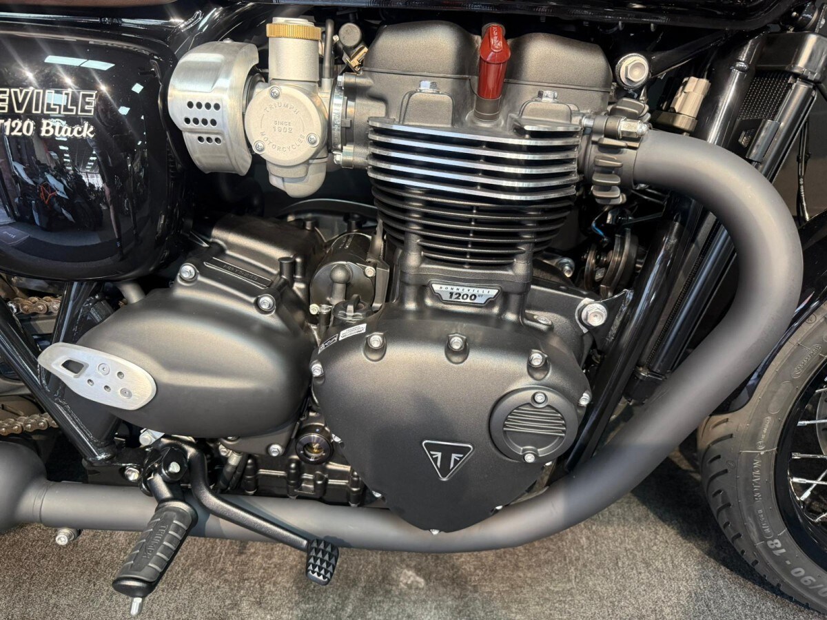 Used Triumph BONNEVILLE T120 BLACK 2025 for sale - 78739964: Photo 15