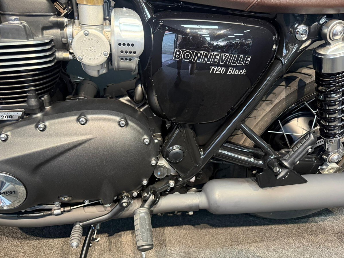 Used Triumph BONNEVILLE T120 BLACK 2025 for sale - 78739964: Photo 16