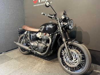 Used Triumph BONNEVILLE T120 BLACK 2025 for sale - bike-78739964: Photo