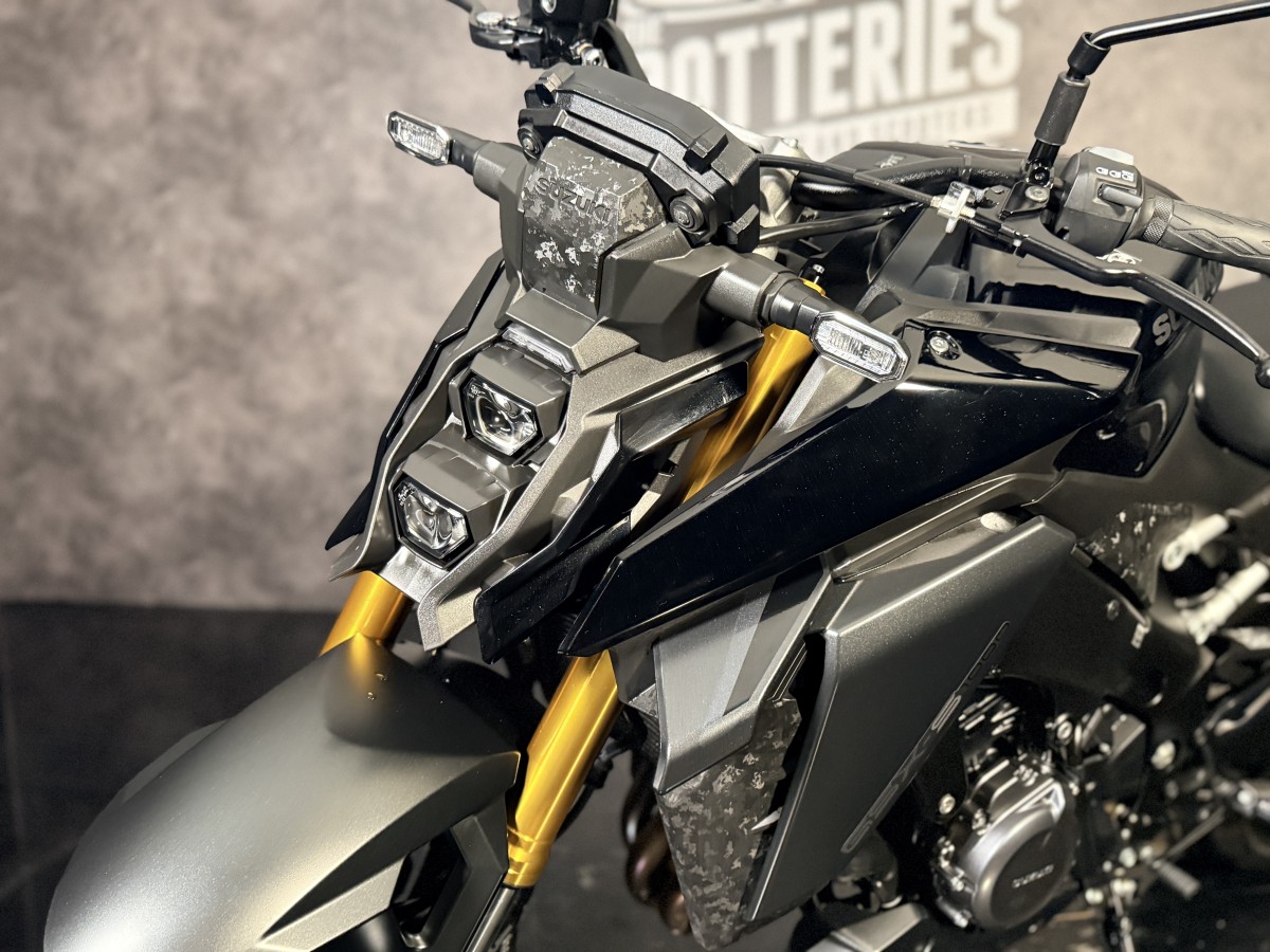 Used Suzuki GSXS 1000 RQ M3 2023 for sale - 78722636: Photo 11