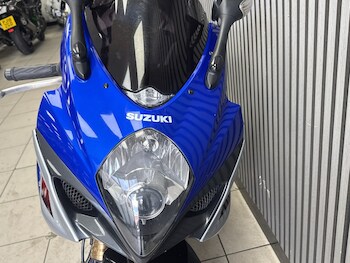 Used Suzuki GSXR 1000 K8 2008 for sale - bike-79211581: Photo