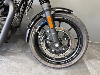 Used Royal Enfield HNTR 2023 for sale - bike-79495564: Photo