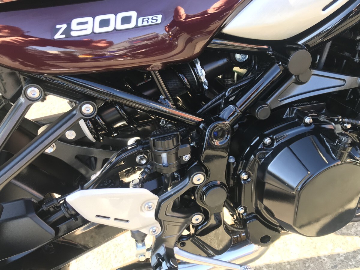 Used Kawasaki Z900RS ZR900 KSFBB 2025 for sale - 78395087: Photo 9