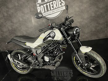 Used Benelli Leoncino 125 PRE-REG 74 PLATE undefined for sale - bike-78397361: Photo