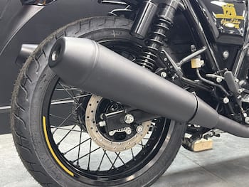 Used Royal Enfield INTERCEPTOR 650 120th anniversary undefined for sale - bike-79845935: Photo
