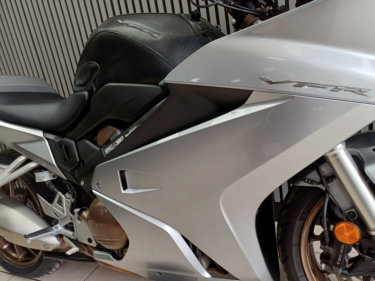 Used Honda VFR 800 F-H 2019 for sale - 78395574: Photo 11