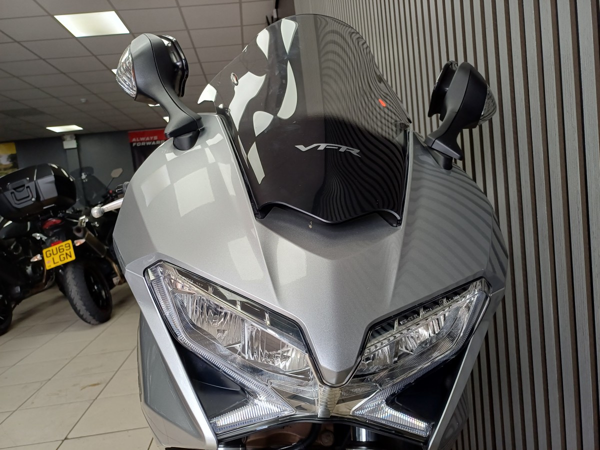 Used Honda VFR 800 F-H 2019 for sale - 78395574: Photo 12