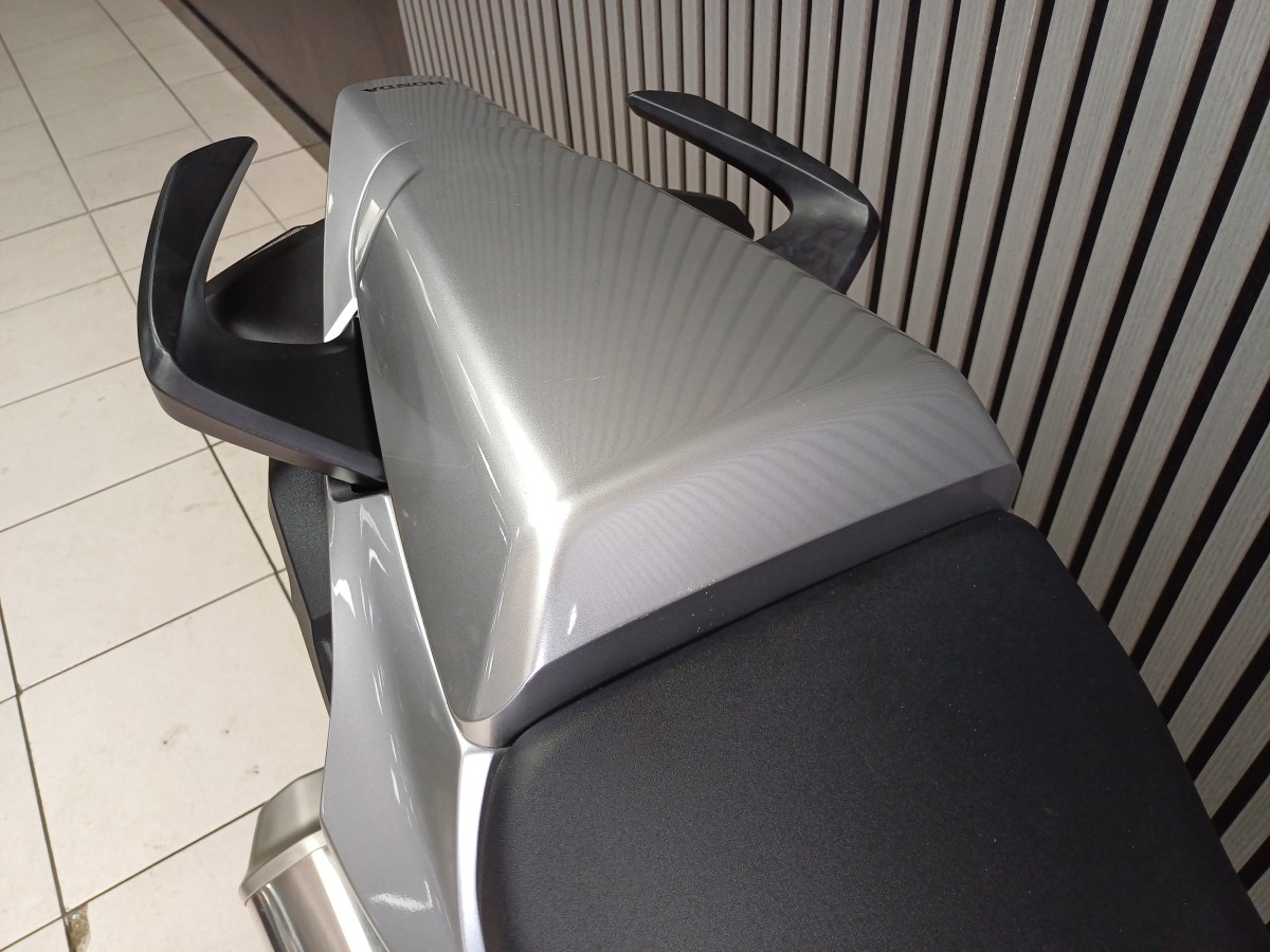 Used Honda VFR 800 F-H 2019 for sale - 78395574: Photo 14